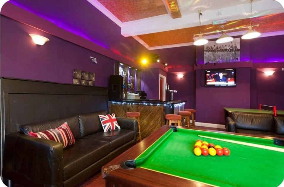 Foresters Inn Apartment - City Centre By Victoria Centre Shopping Centre - Your Own 5 Double Bedrooms Private Apartment With 3 Bathrooms And Full Kitchen To Cook As You Would At Home - Outdoor Parking For Cars Or Vans At Five Pounds A Day Ноттингем Экстерьер фото